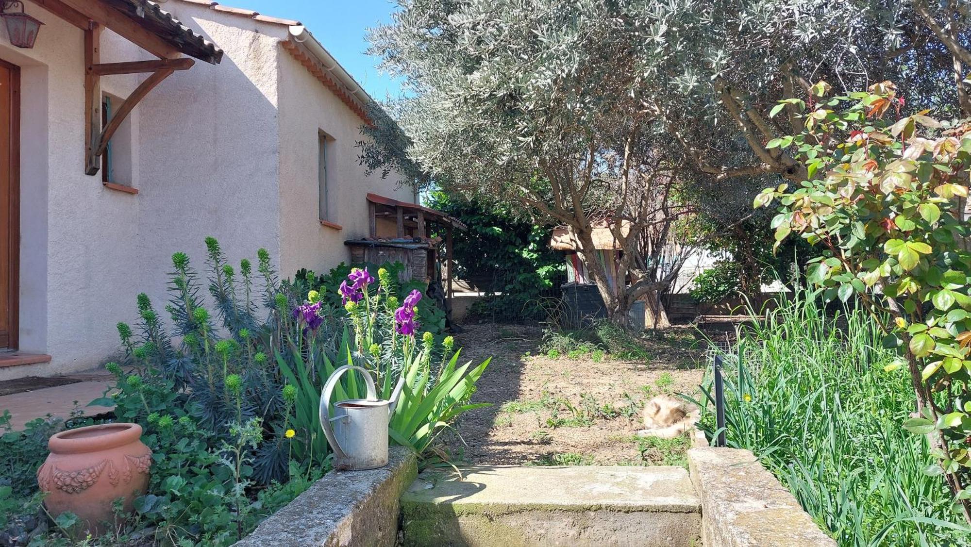 Villa 80 M2 Jardin Terrasse 3 Chambres Provence Volx Eksteriør bilde